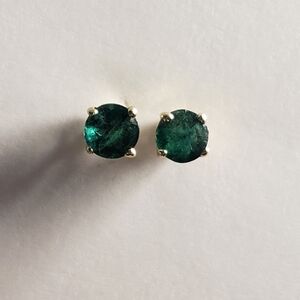 14k gold Emerald stud earrings